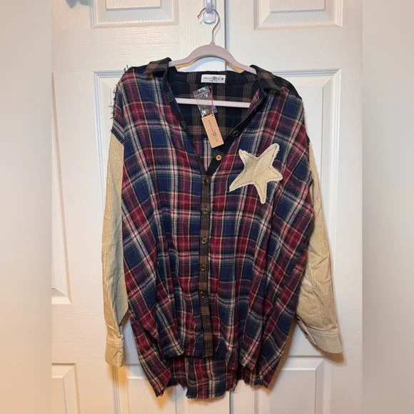 NWT Natural Life Carter Appliqué Oversized Flannel Shirt , Cream Star - Picture 5 of 8